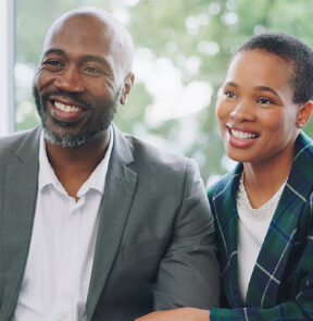 Couple talking with Advisor